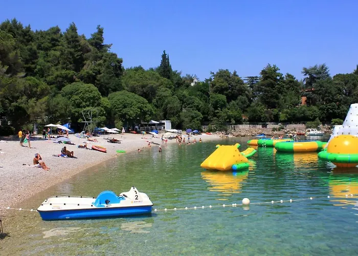 Double Medveja 7775c Gostinjska kuća