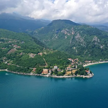 Double Medveja 7775c