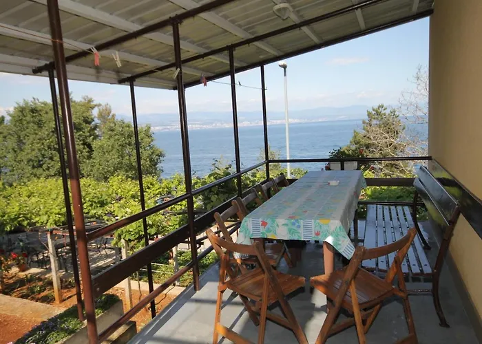 בית הארחה Double Medveja 7775c לובראן